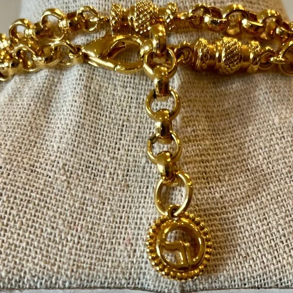 St. John Signed Couture Opera Length Chain - Picture 7 of 16